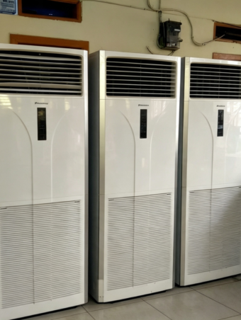 ac standing floor