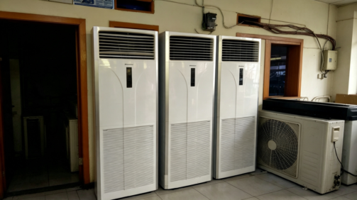 ac standing floor